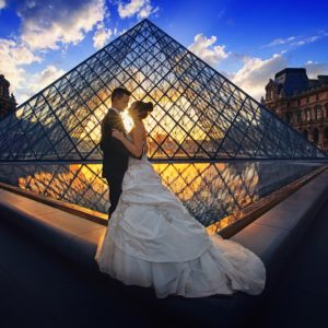 Surprising Ways To Pay For The Honeymoon Trip
